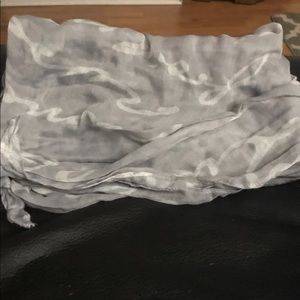 Grey scarf